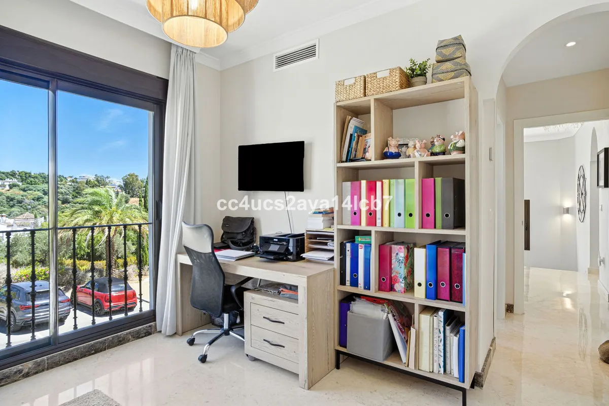 7c5a2808-0618-44a0-83ff-937509e2d34c