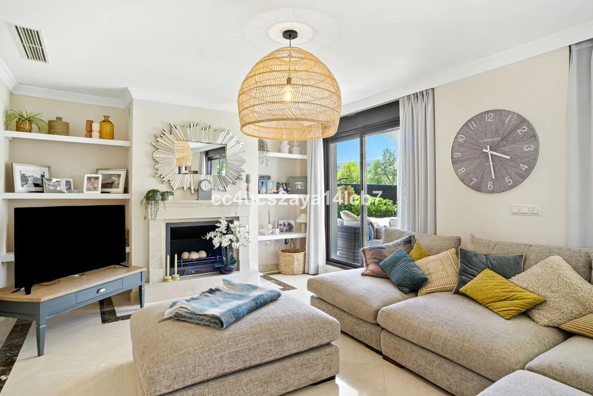 d0f392ab-8eaf-4801-98ed-3bb8926f5b12