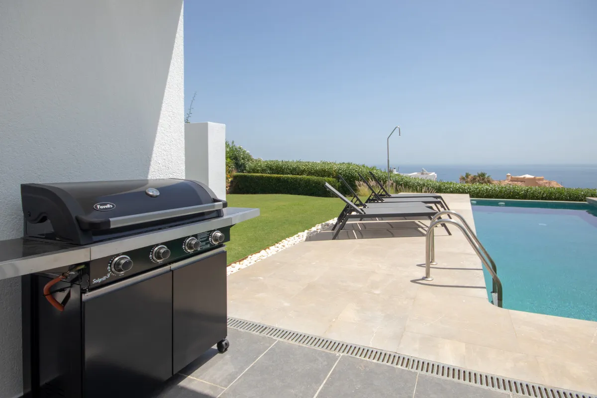 50b5893b-e339-4d17-858e-af6f41402248