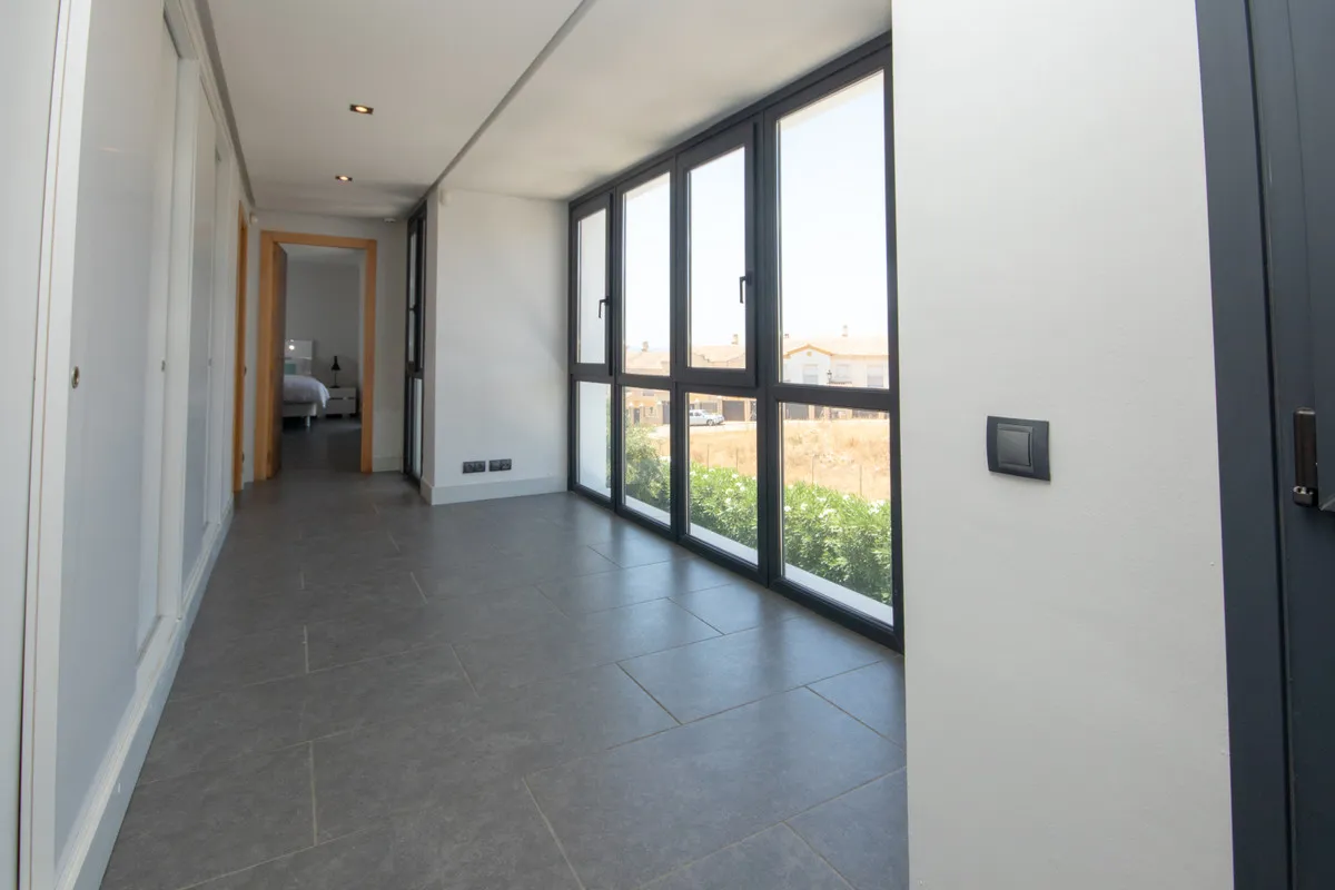 bcecd6be-9a07-4638-ae1e-a558774d56f6