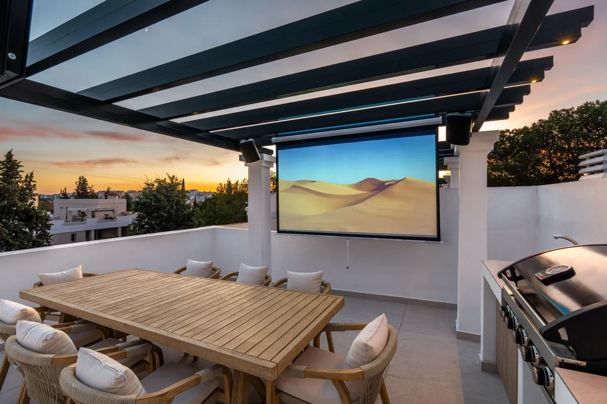 f9846cc9-4e19-460c-9ca9-5553476bdabc