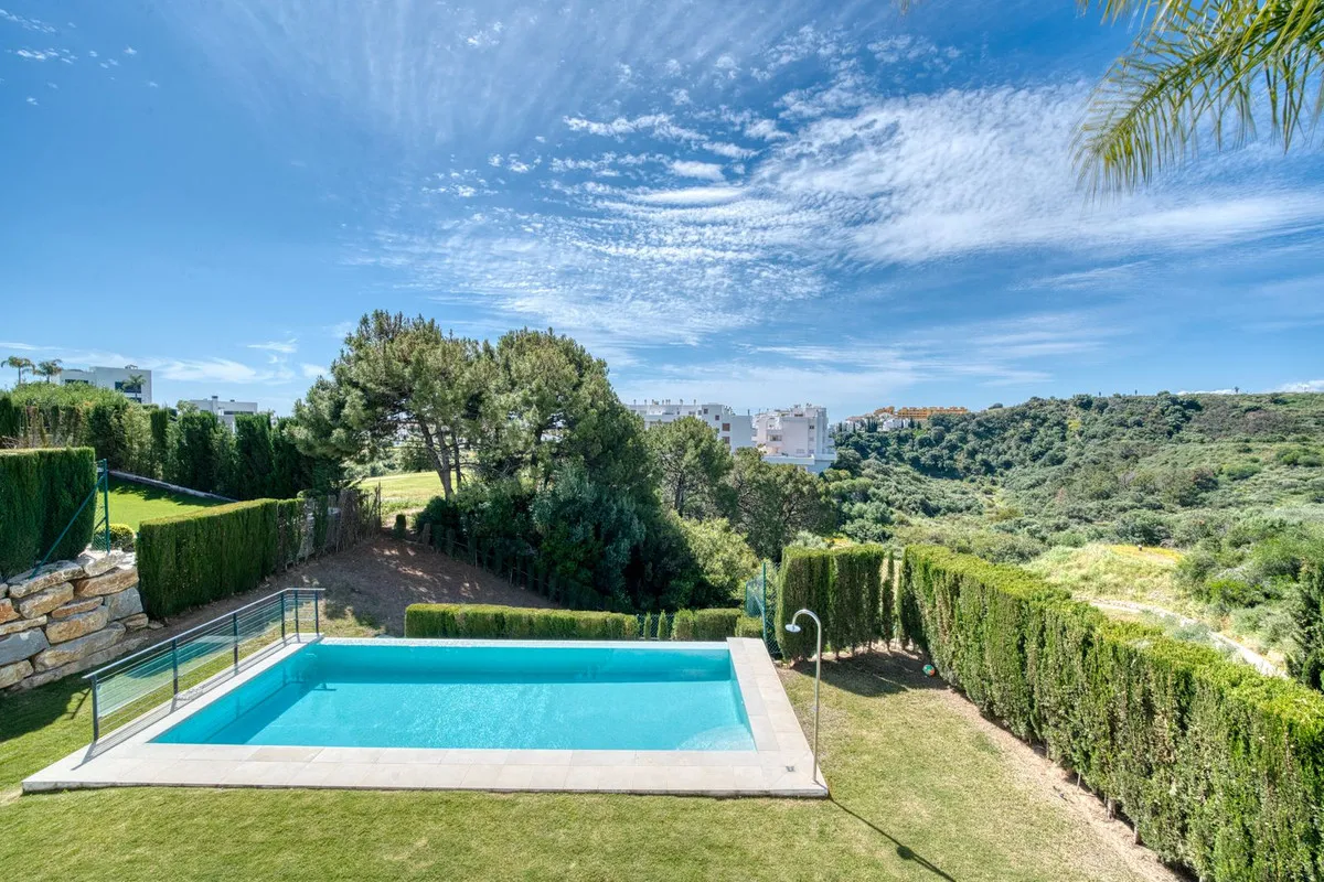 16bf3109-5682-471b-b10a-abc012e8dab3