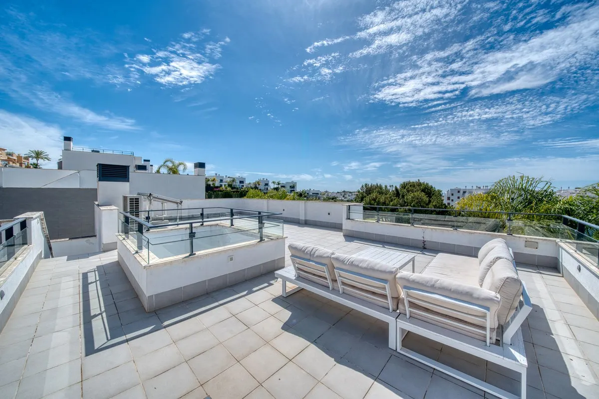 b0f244f9-a399-4d39-9a62-2f2ef7b17251