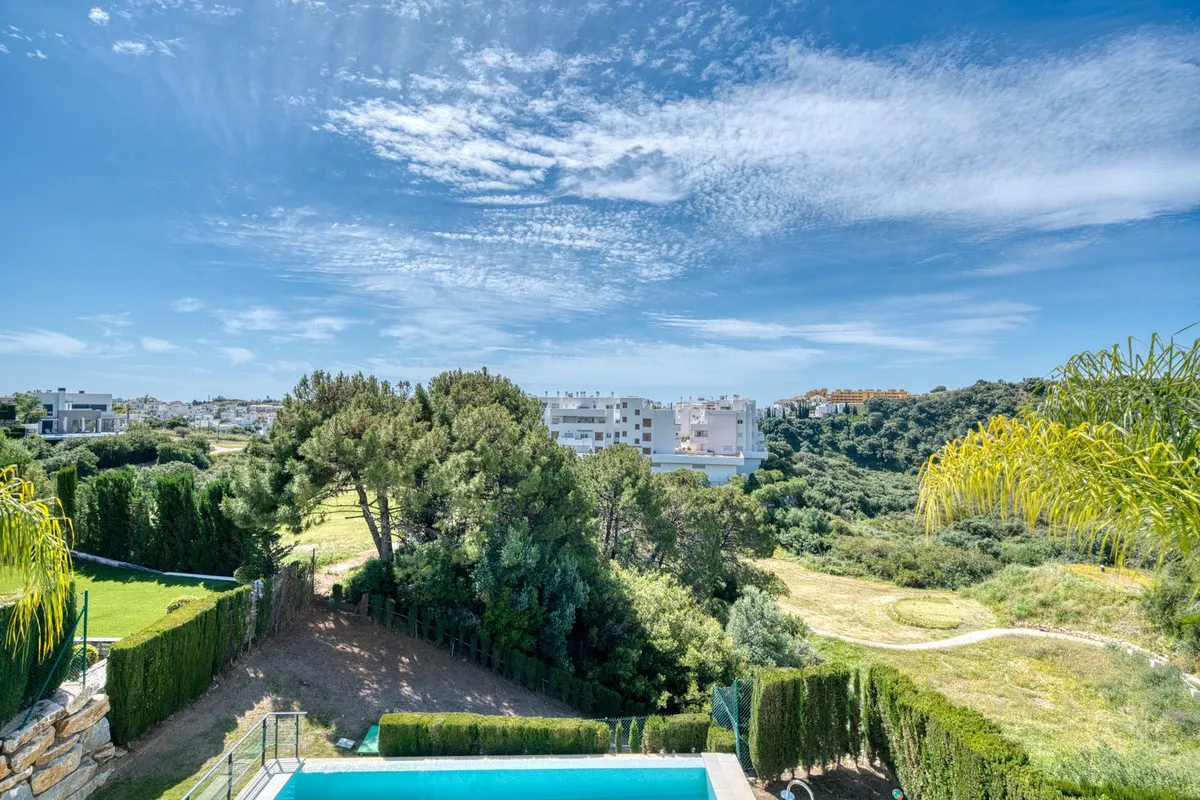 ff1306be-efb0-4a0b-a9b5-8c35e73a82da