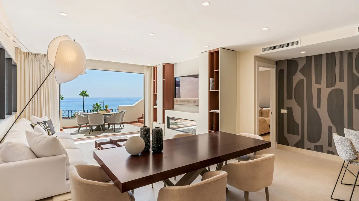 38331d86-2b41-4ac6-811f-f160bf0c0656