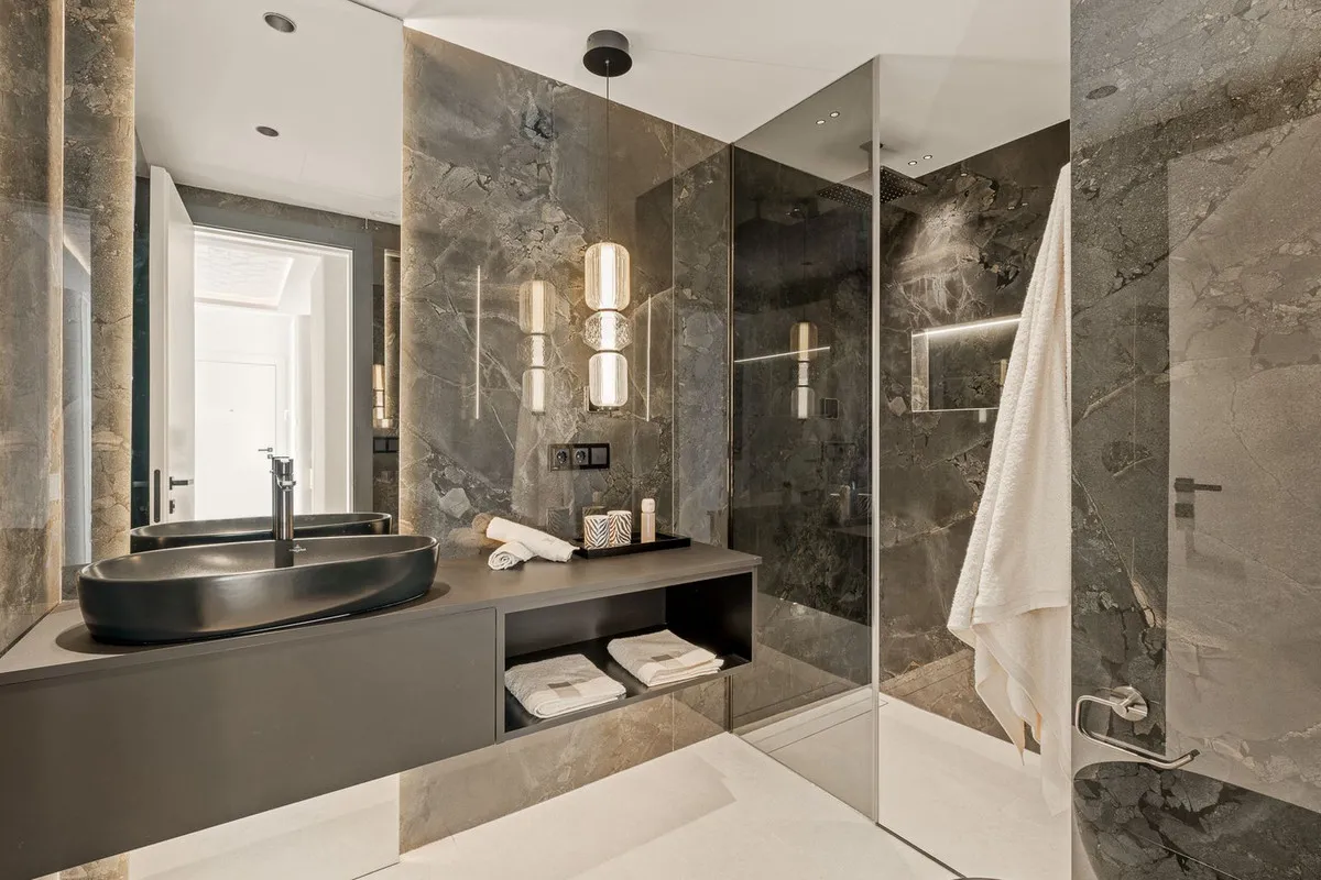 6cef2cc0-8709-4398-9a0e-2b96eda975de