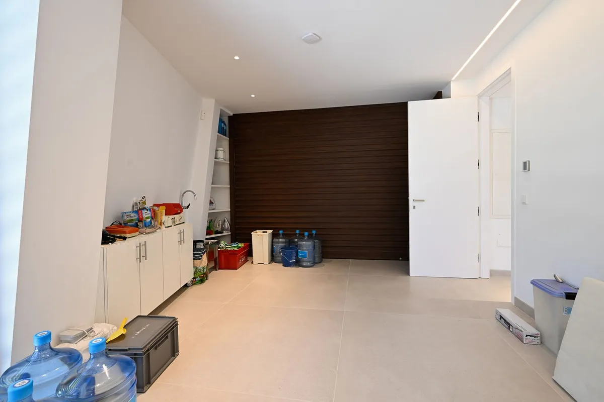 17fab988-16d8-4ac7-883b-7ec8bb5cd17f