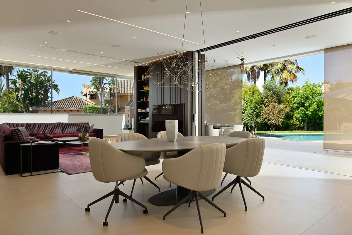 6f0efcbd-8998-4a7d-8a96-f47cbb02bd7a