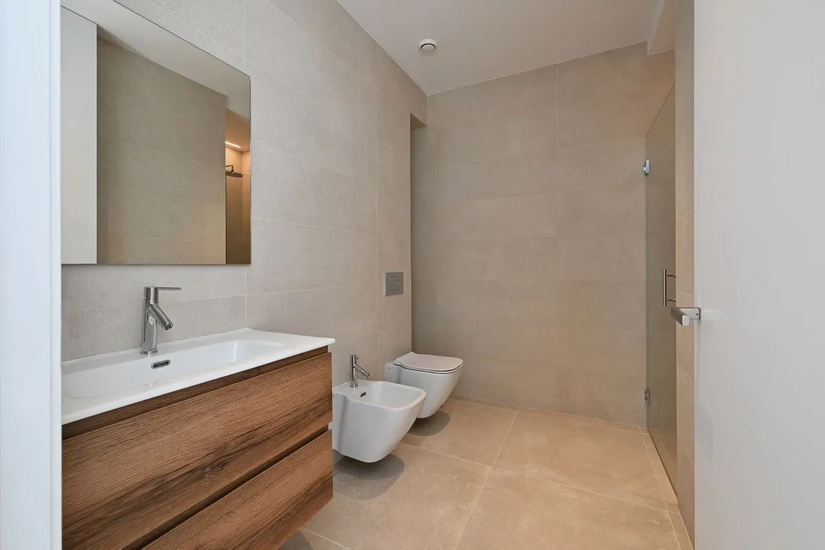 dae1d3d5-7a0f-4847-a9ba-08bdd6992e81