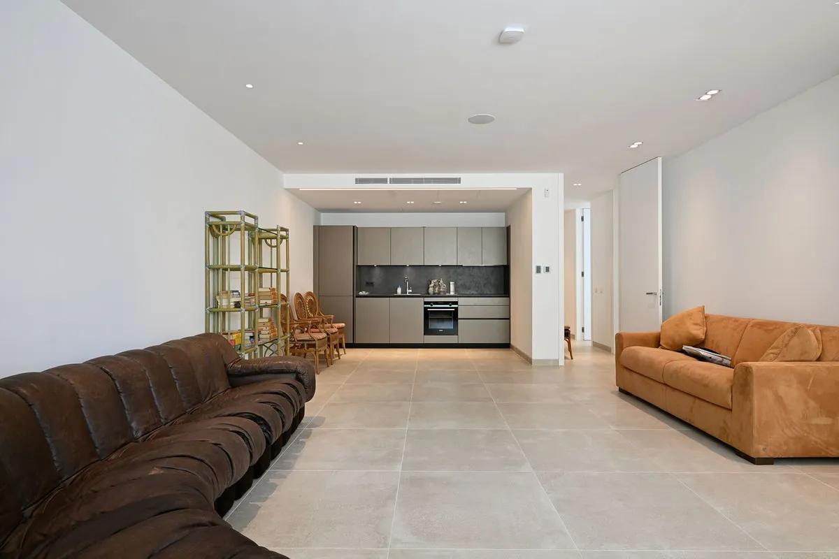 dd6e6c08-4495-426c-af4c-7c884708209b