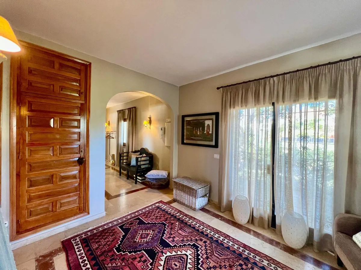 f4f58c68-a25d-4b55-8ae4-20737f0e4d18