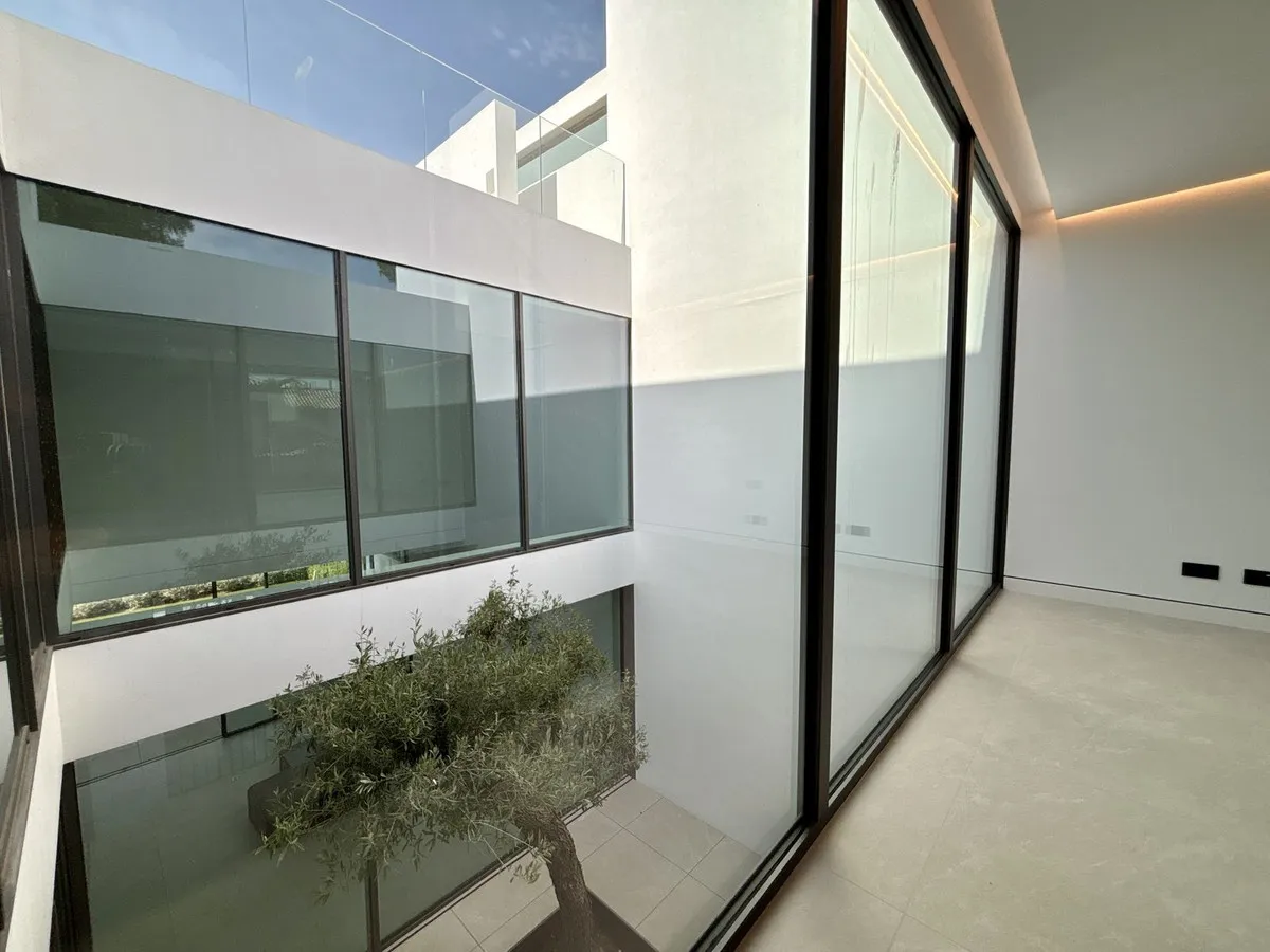 76216239-09b3-4883-acb6-d45c493a763a