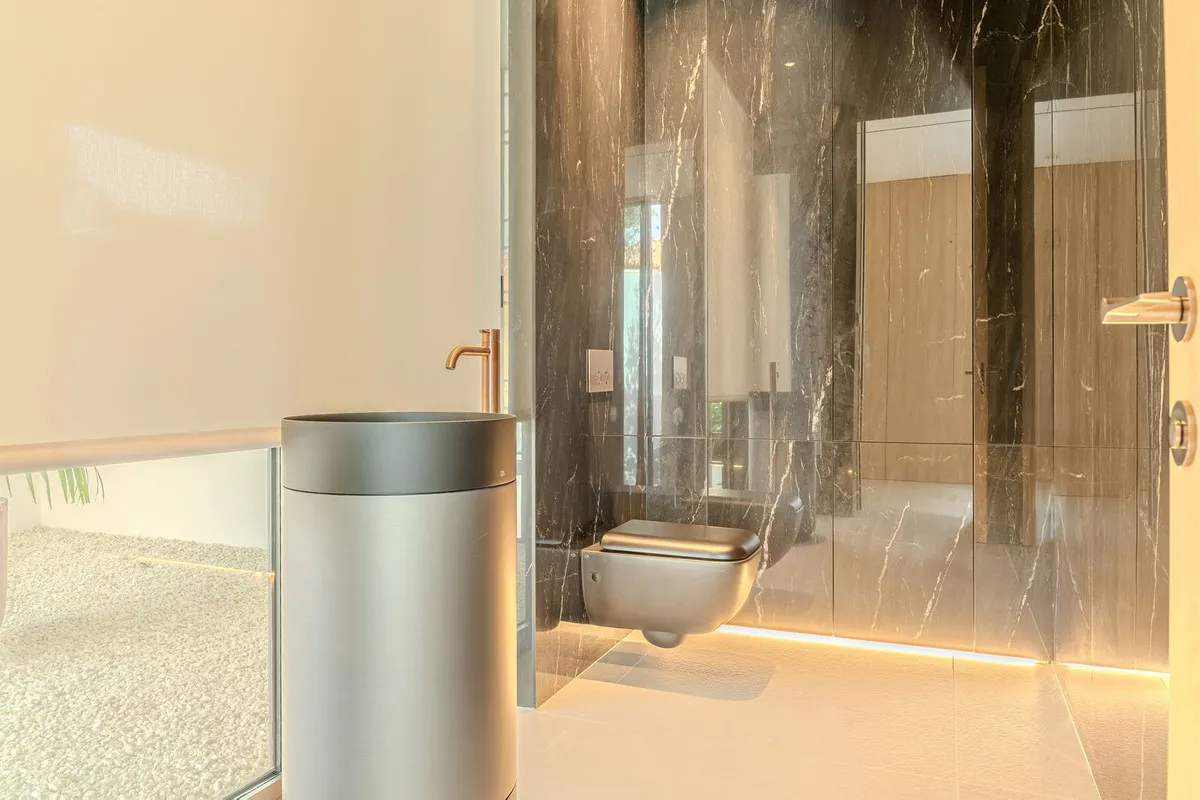 7fbdd33b-fc67-4dd0-9a7e-d4b2db9690e6