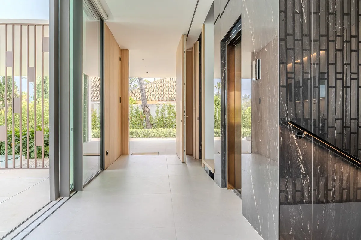 9bca6bd8-2507-4e1d-9621-cb2e4c0efa72