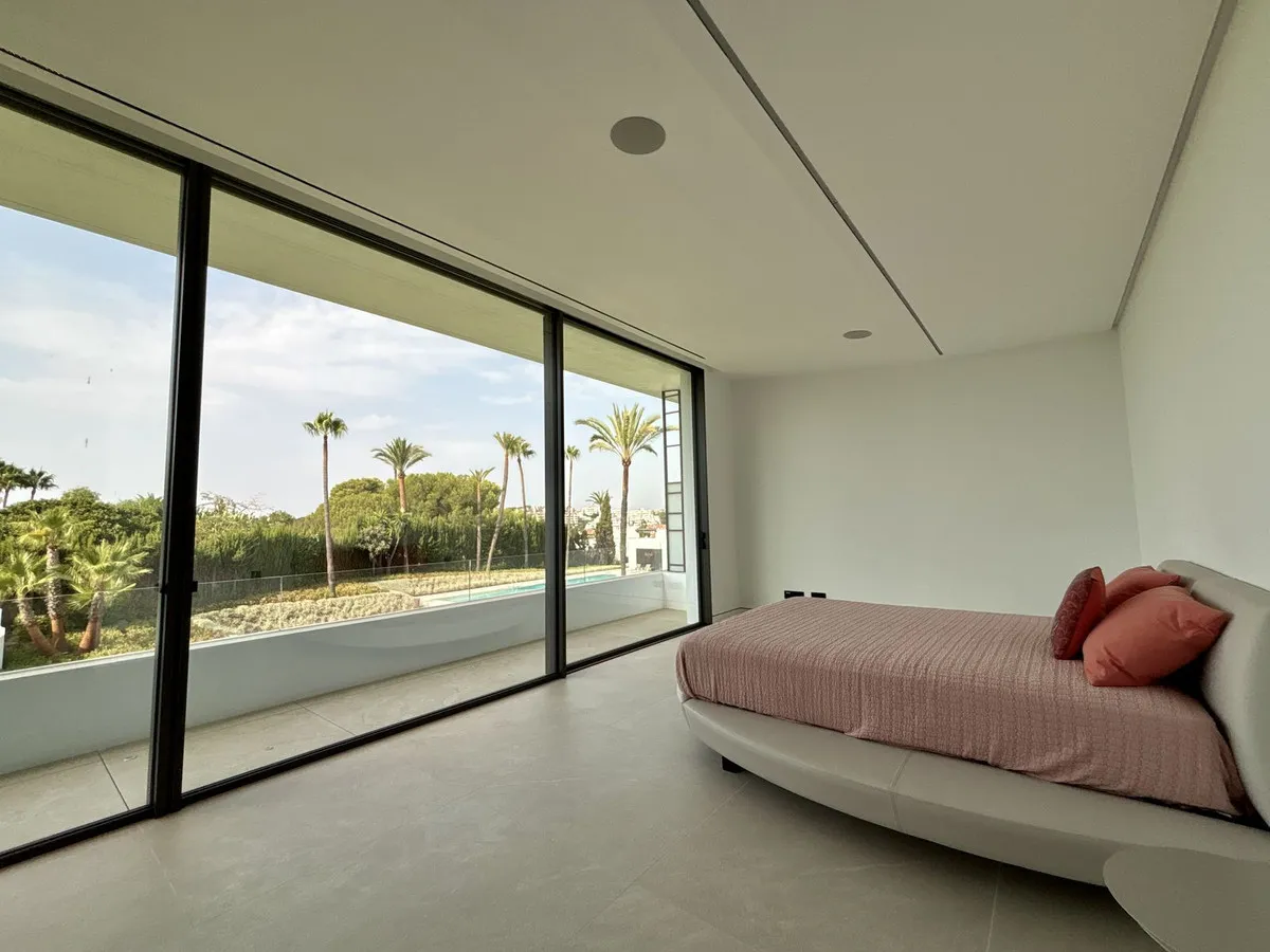 d0c15a3e-4416-4c5e-9ac1-3ab91a7aed8b