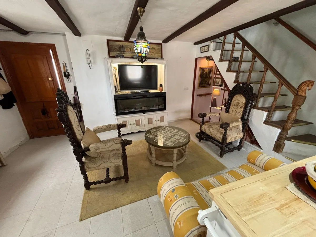 94c0c79c-7e66-4713-8085-1cc0c7928957