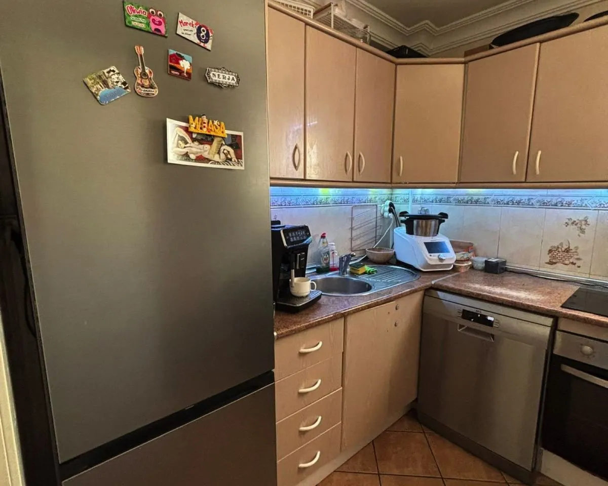 b2b77fa5-e46a-4585-a1ef-8e5154bcde87