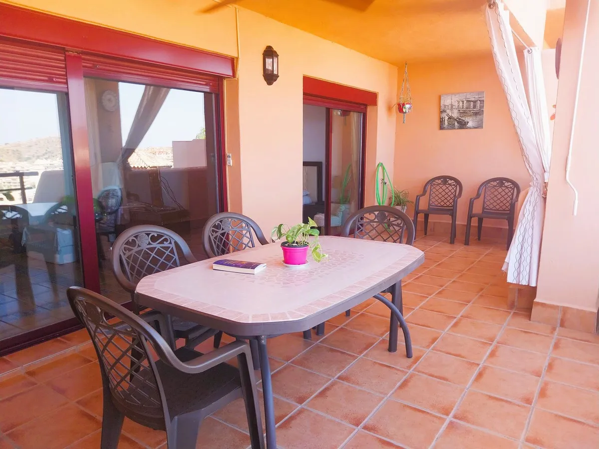 8f5779ac-c687-41da-b7da-9543907070ed