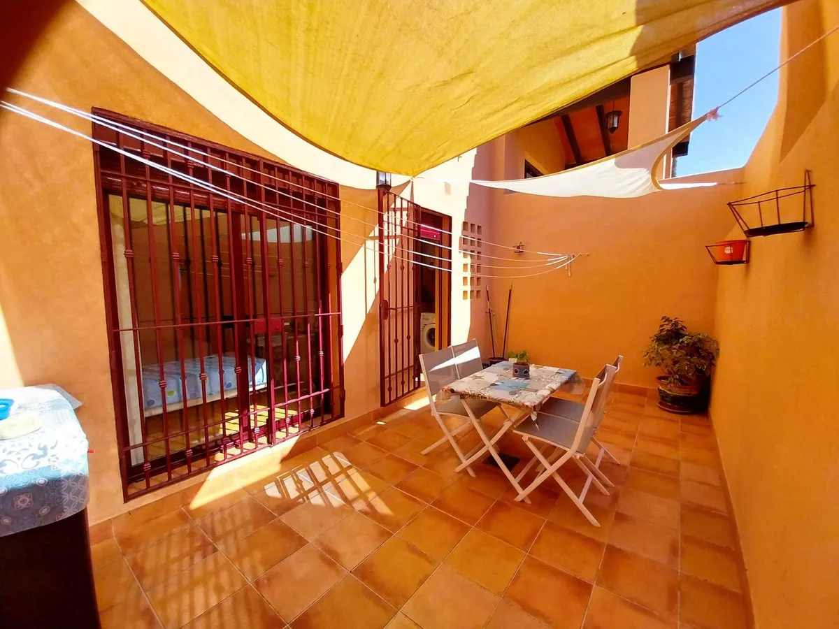 c40d6a66-5844-418c-b32d-fbc878020c5f