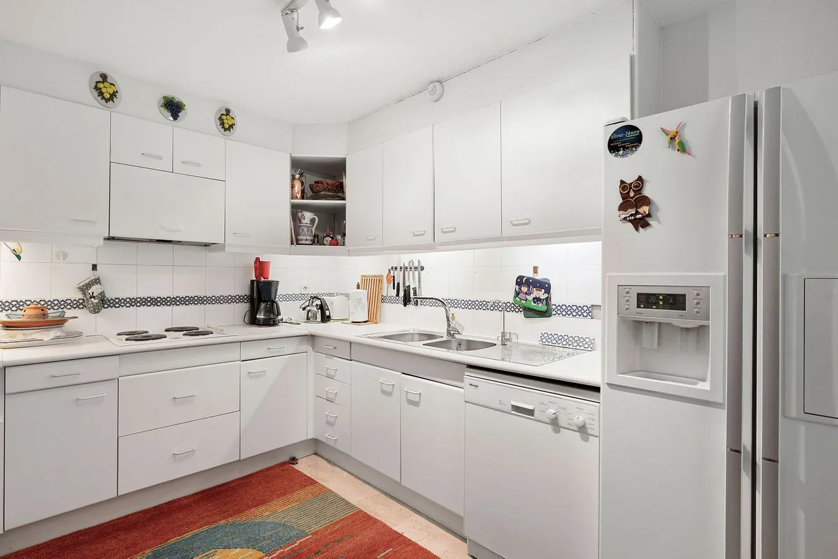 7b605600-8fe5-4f1c-bcde-20d381b09c06