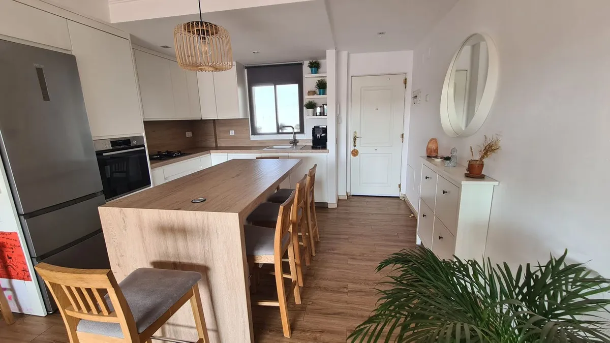 98426511-5822-4293-ba3c-2efe54581a88