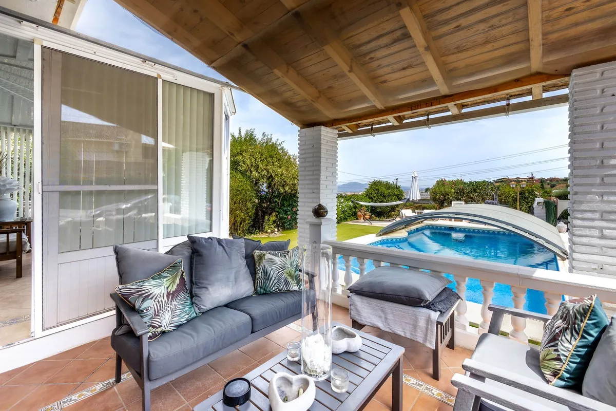 223e8dd7-94c1-4c61-974b-ad45a52e1fe0