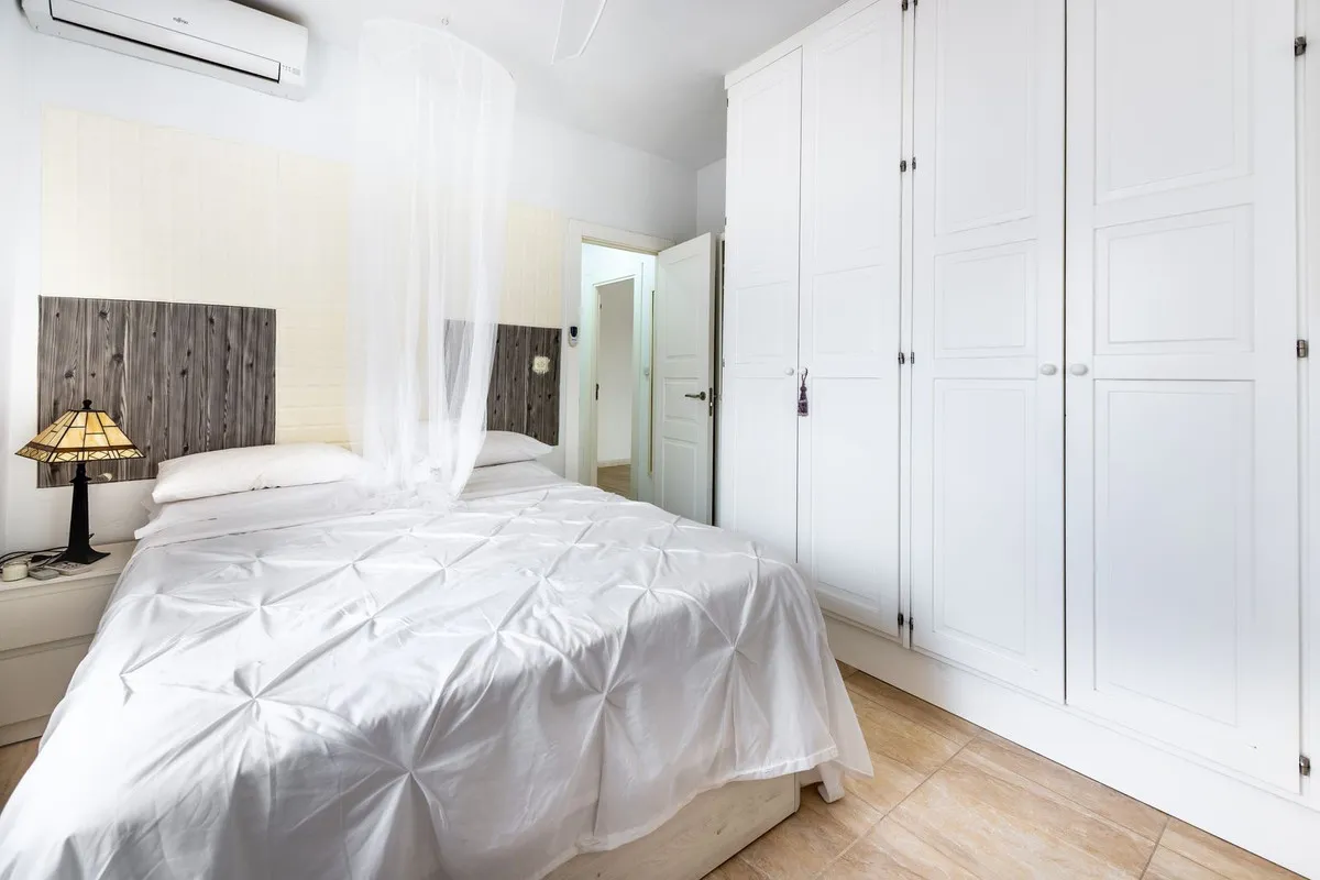 2c8f1d6f-dd3b-4f3d-8e96-b4f3699cde69