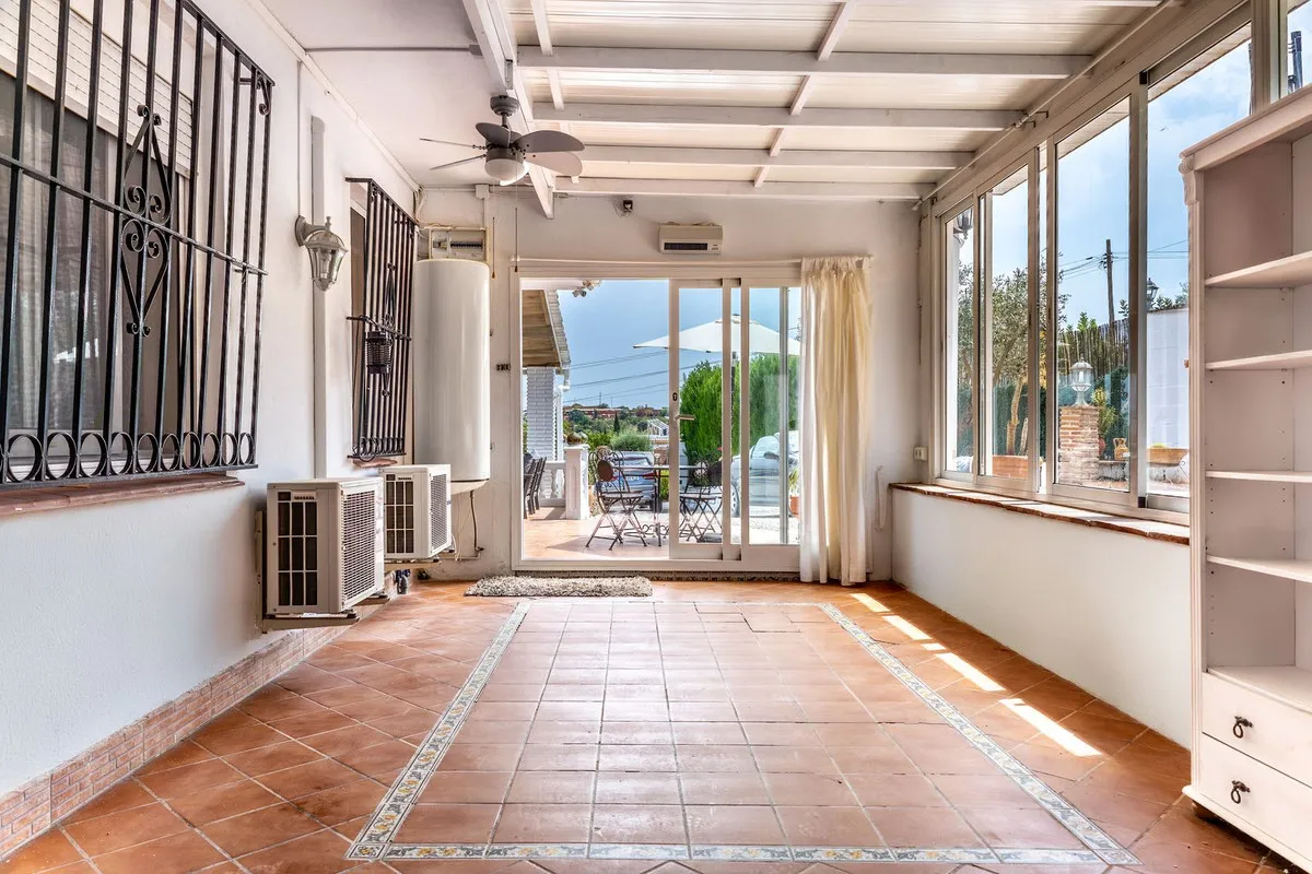 3a4130fa-4f78-4fe5-9974-28583a6f1627