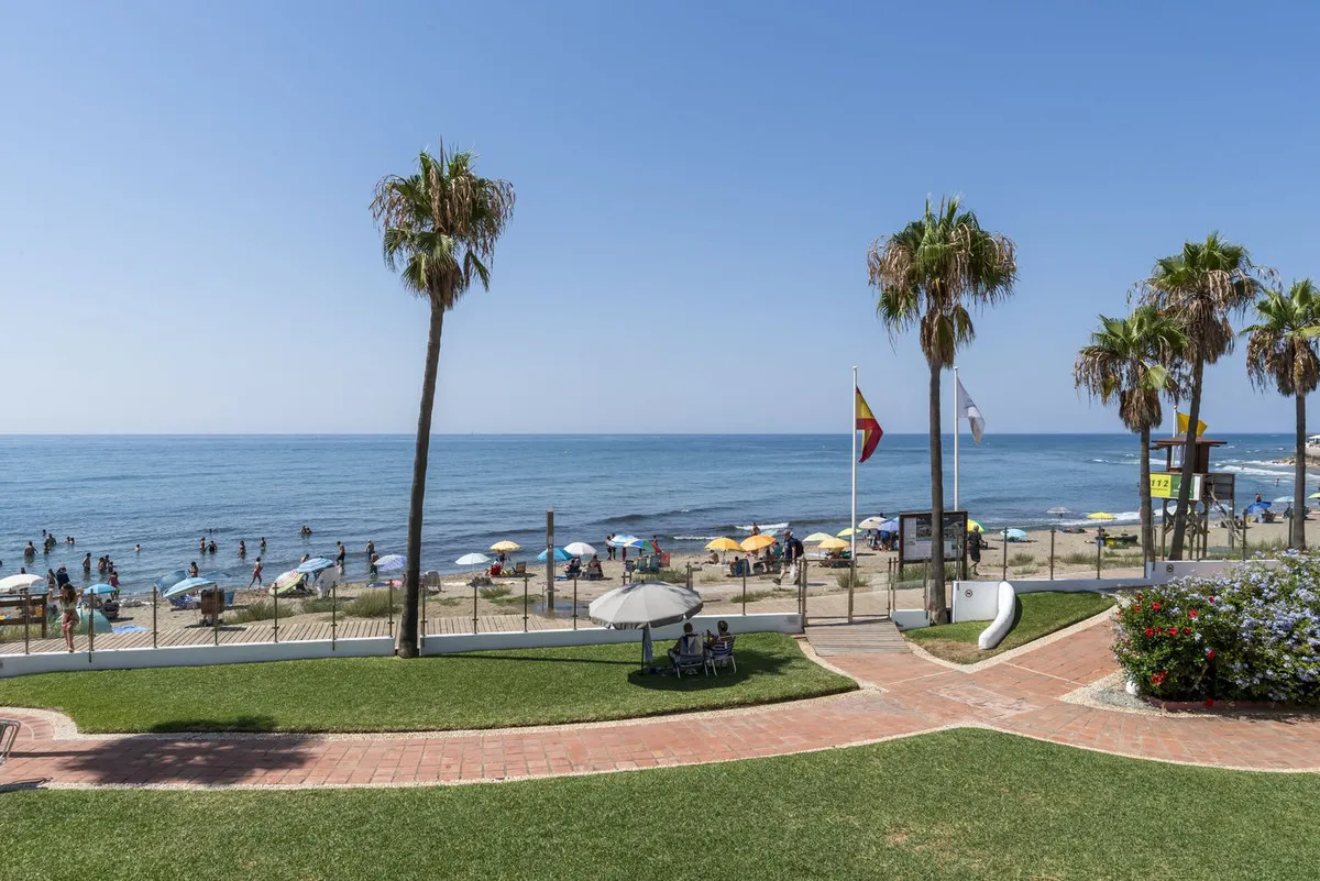 72cb39f6-71e0-408d-9447-a414f9d8c0c0