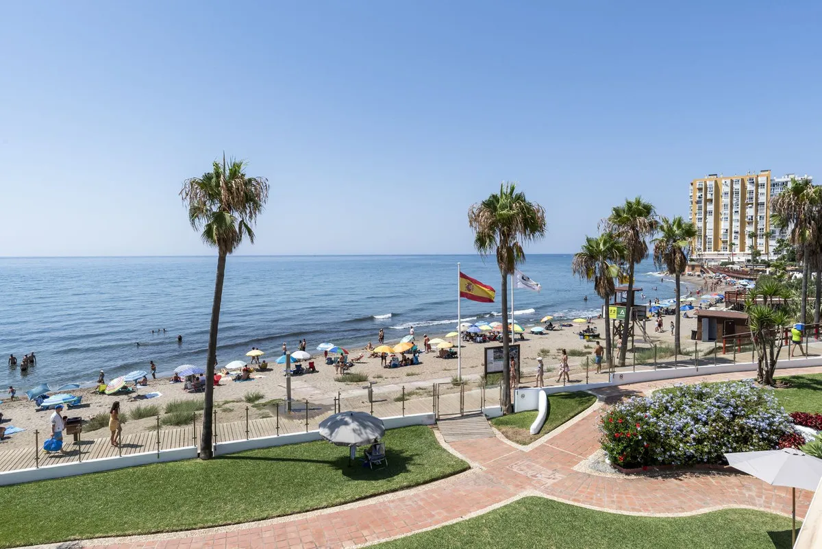 dd523211-4146-4b32-b468-daf209f0c5cd