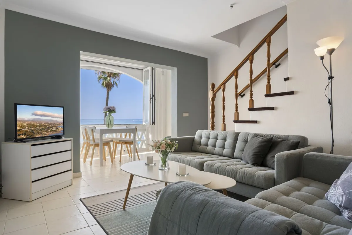 e1ea64a4-7e79-4f3f-92ec-df04e73c913e