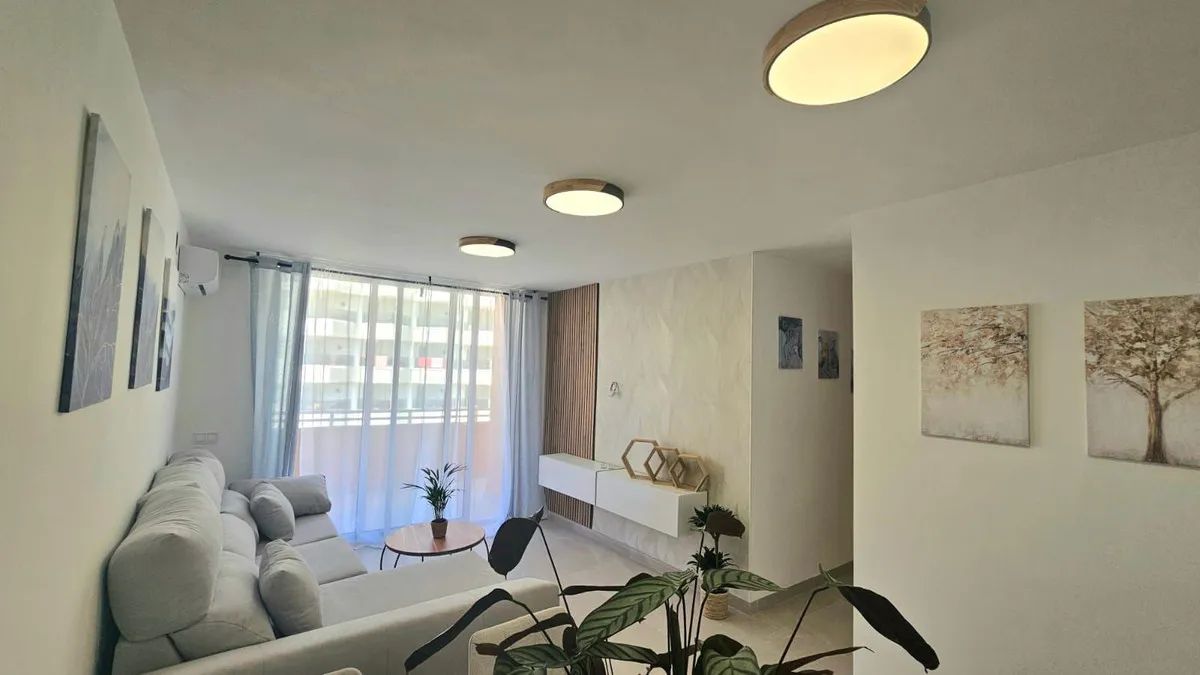 2efef9e3-fa71-46a0-8a3a-264fb79e6efa