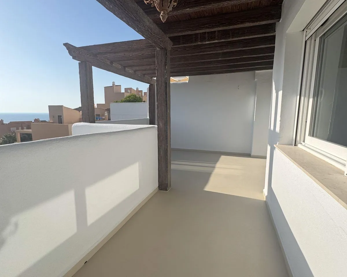 15d6ee71-61ba-4327-98c9-daab8207bdd9