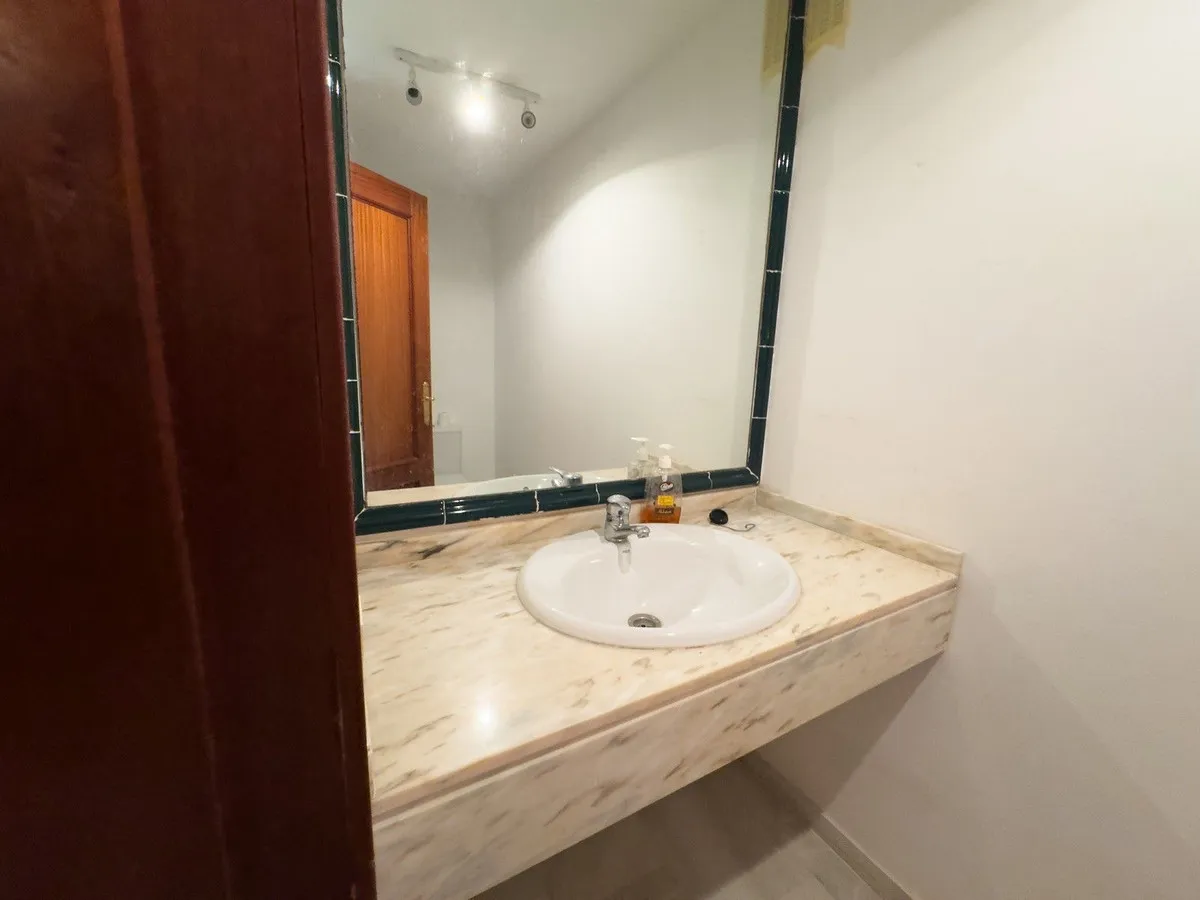 10fb3f02-fc0d-497a-9c1b-b3a4b53443ed