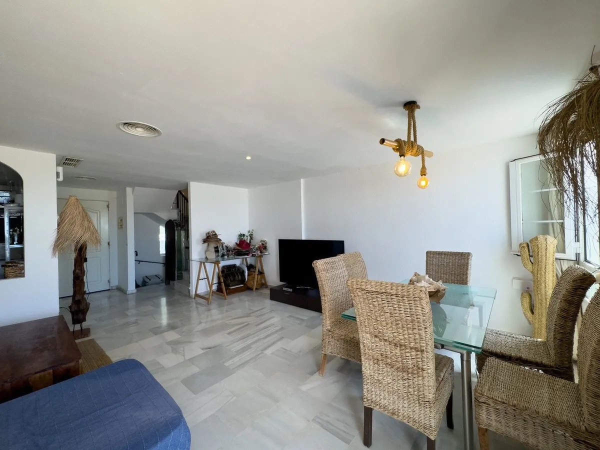 2efba52c-c3d4-409d-9fe3-629a23f9f65f