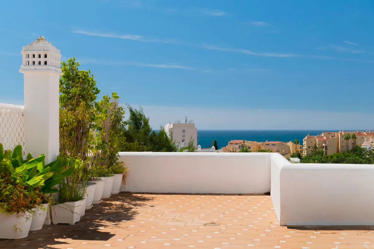 5d64719f-8792-4730-b594-fc357dd48de9