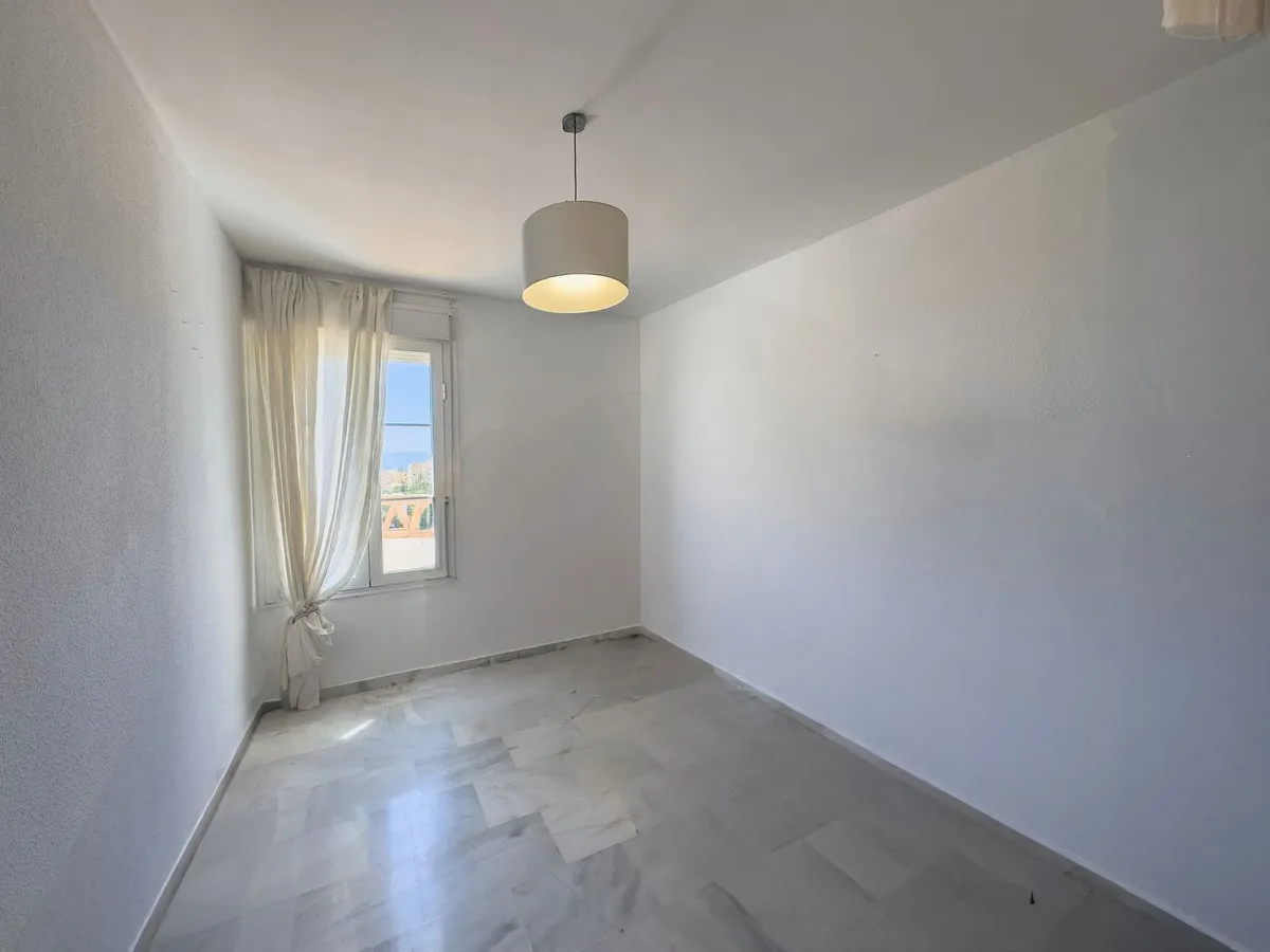 da60df23-74a4-43c7-9280-d9e6827342ff