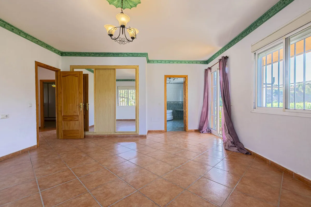 4dfd43bc-a5c5-4fb4-8245-aa7be2c6c495