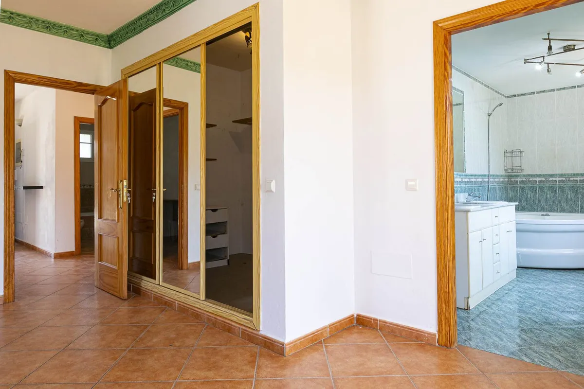 54775bd3-16f8-4b57-8957-4b5d0b95b962