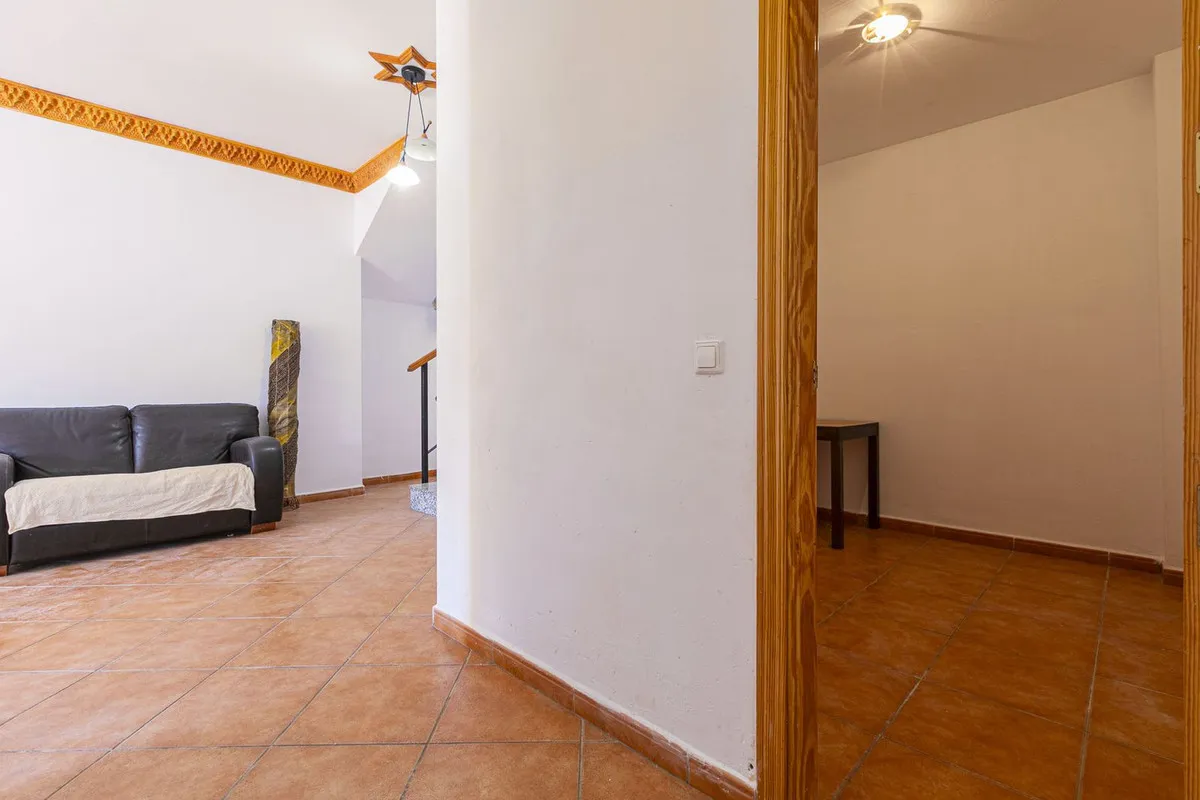 af574a1d-8503-485f-b6d2-873c8be932f3