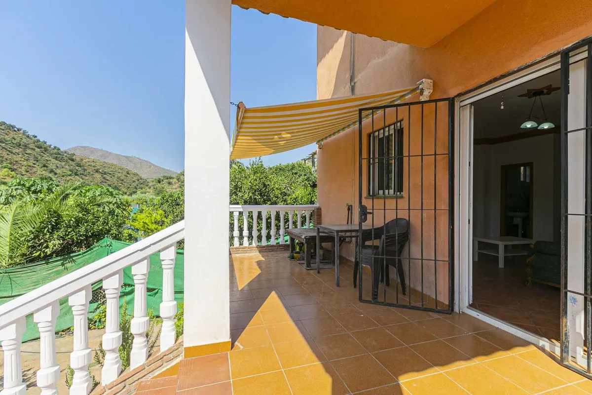 c2a767c5-8600-460b-9cac-efbe41bb5993