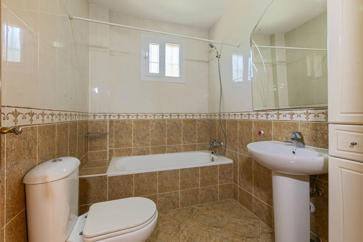 fe69f931-8452-41ff-ab68-ffa62eb8ffd6