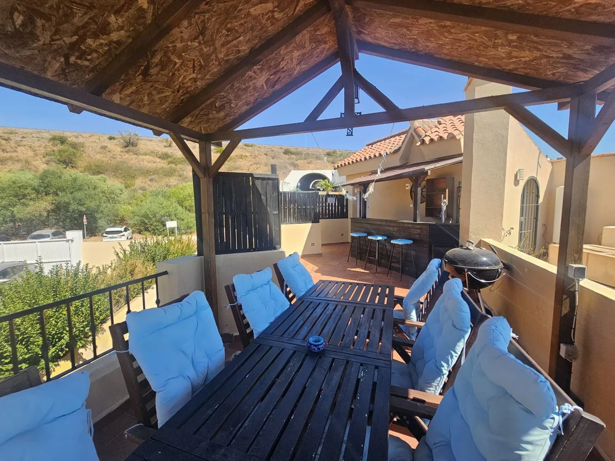 9a7864d2-3960-4c2d-a83e-32bdde459455