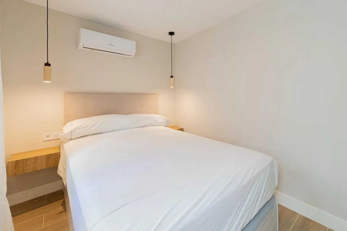 c9d253e8-6465-4625-8bac-497175e8b919