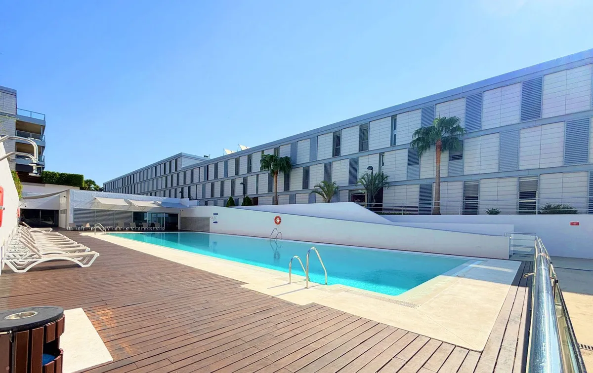 93641b1d-1f3b-439c-925e-1bdf6187bcc3