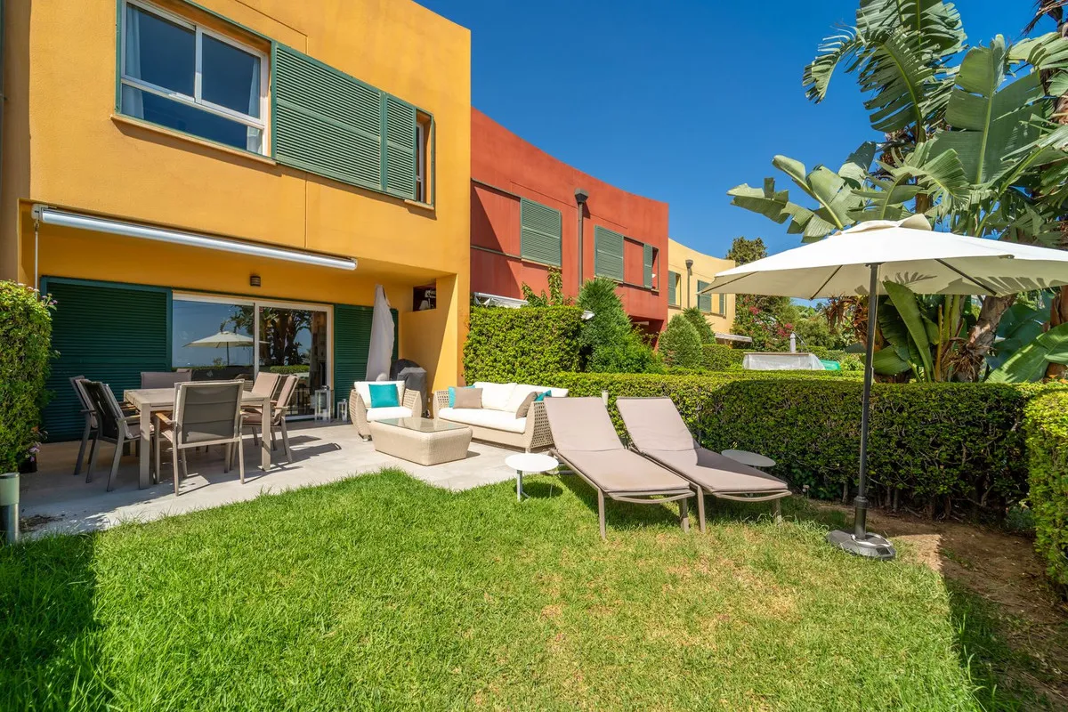 0e452f71-4240-41cb-9422-b035fee2abf7