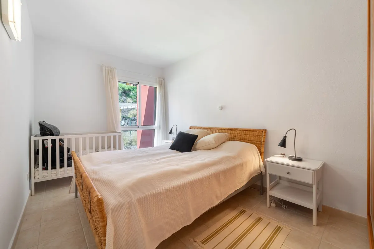 76eb5734-e353-4cbd-9539-dd2b431fd083