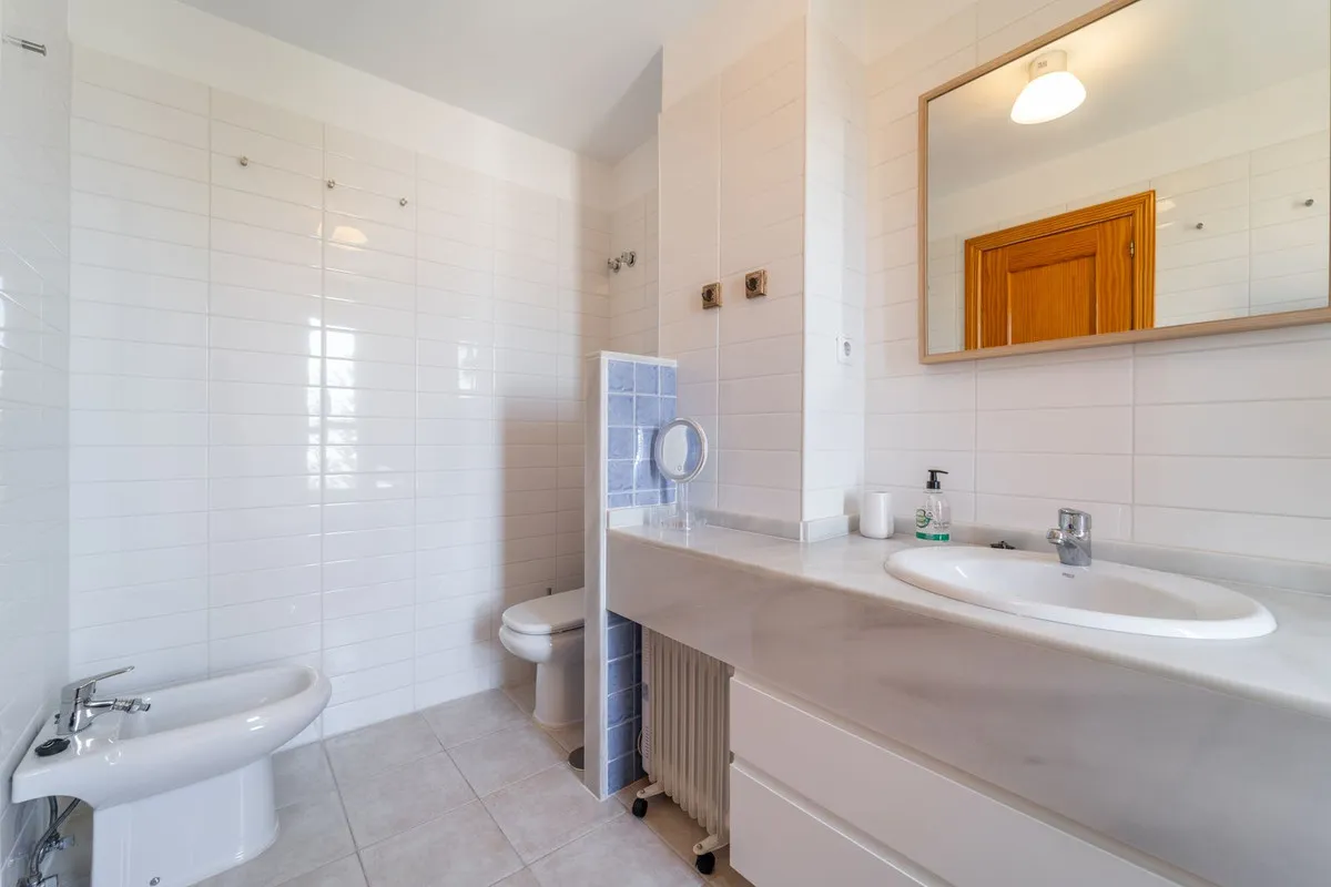 9c2e89a1-b69a-4779-b2d9-8e7343e5bb2c