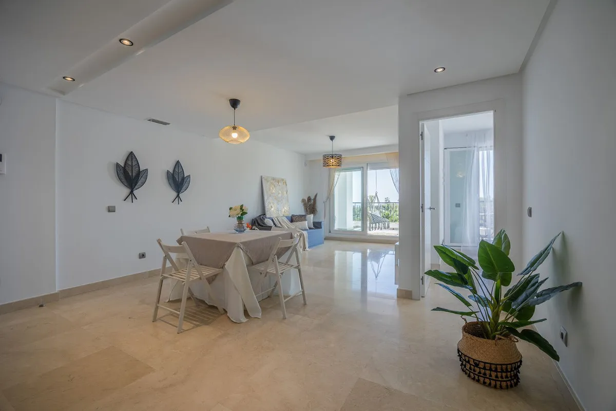 4fd3dd7f-58eb-4b7b-aaf4-fdbf2833b7b9