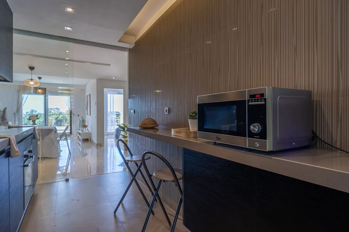 9e5177d9-4172-4849-82fb-bef657224a71